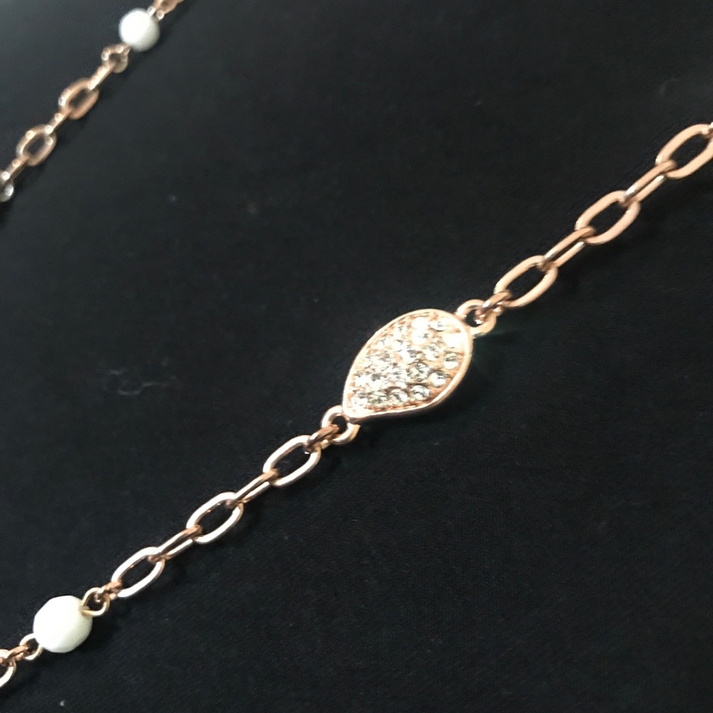 Neckless - Picture 5 of 7